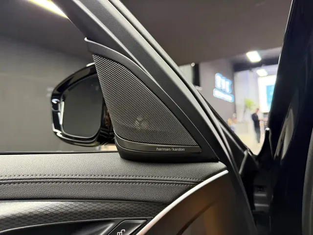 BMW 5 Series — Фото автомобиля 20