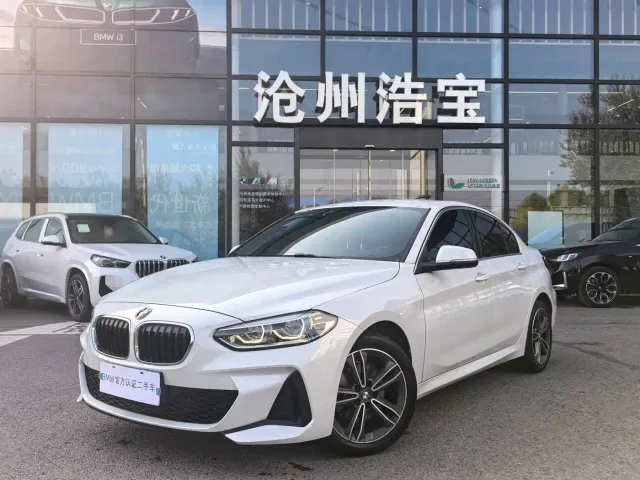 Фотография автомобиля — BMW 1 Series