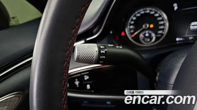 Genesis GV70 2.5T Бензин AWD — Фото автомобиля 26