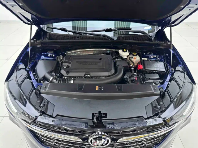 Buick Envision Plus — Фото автомобиля 7