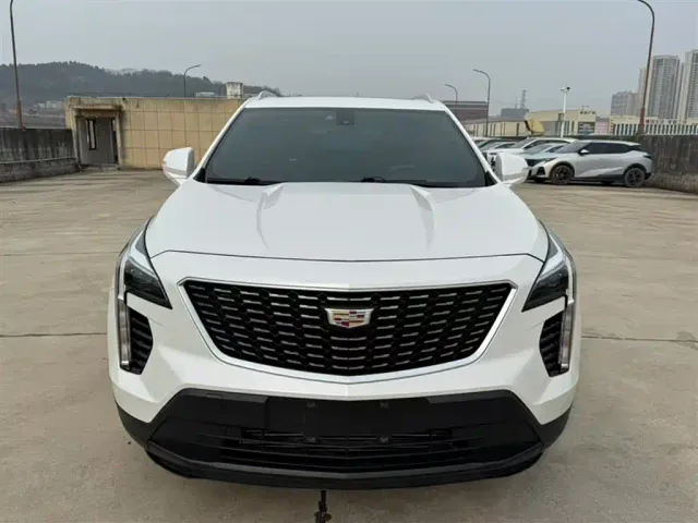 Cadillac XT4 — Фото автомобиля 8