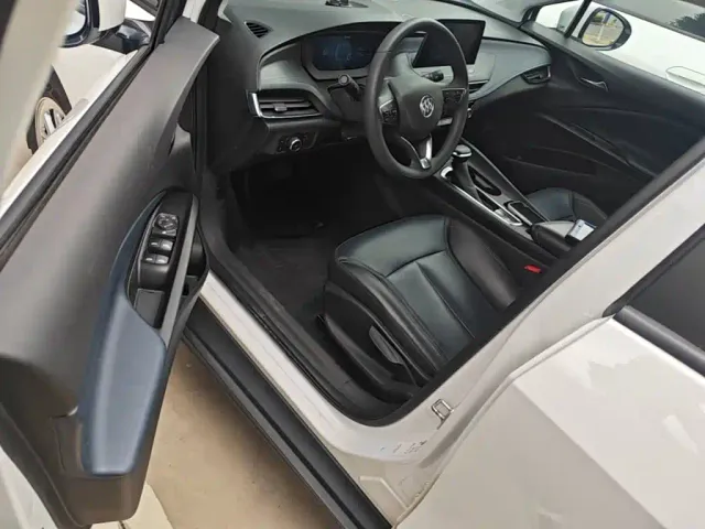 Buick Velite 6 — Фото автомобиля 15