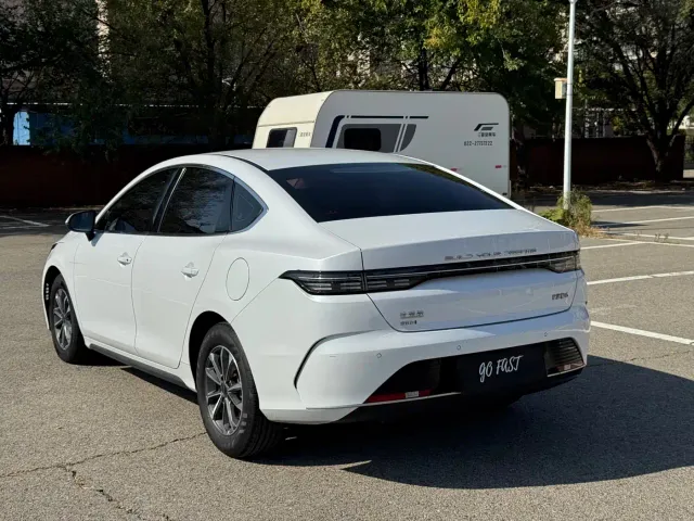 BYD Destroyer 05 — Фото автомобиля 5