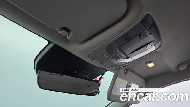 Kia Niro New — Фото автомобиля 25