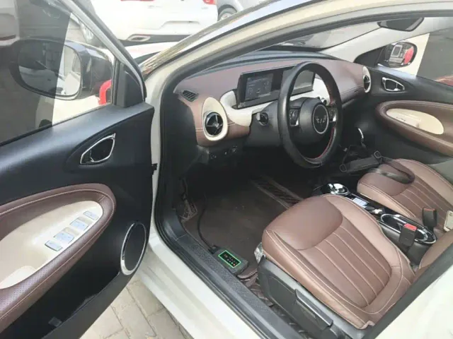 Wuling Bingo — Фото автомобиля 15