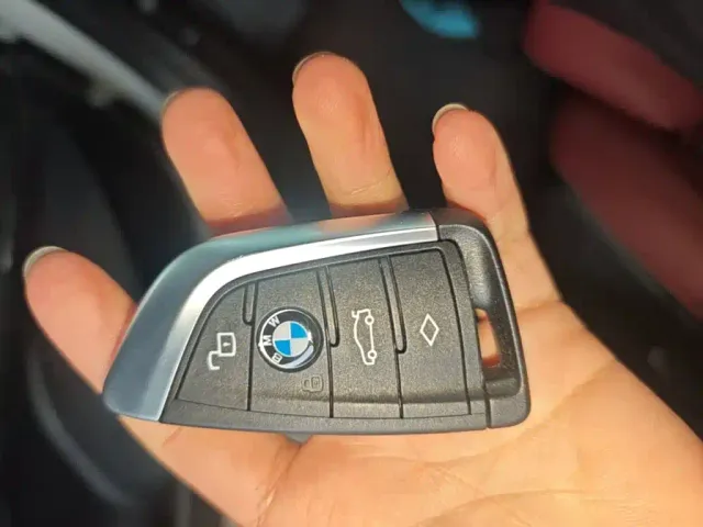 BMW i3 — Фото автомобиля 8
