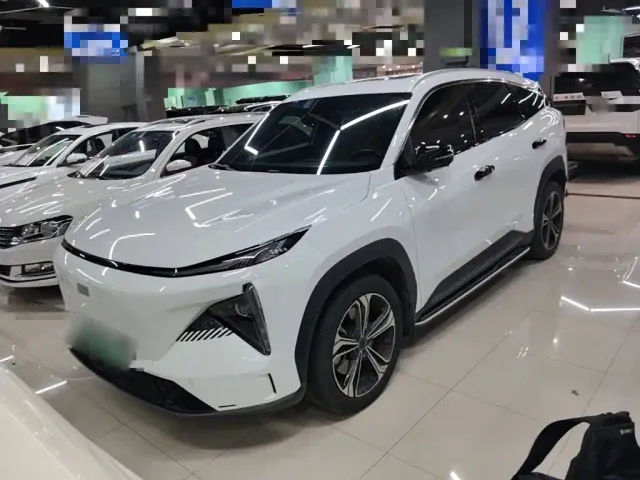 Фотография автомобиля — Geely Galaxy L7