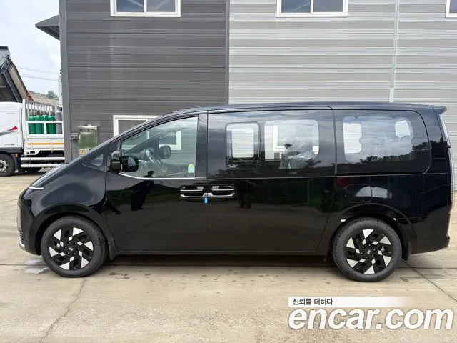 Hyundai Staria Новый Staria — Фото автомобиля 6