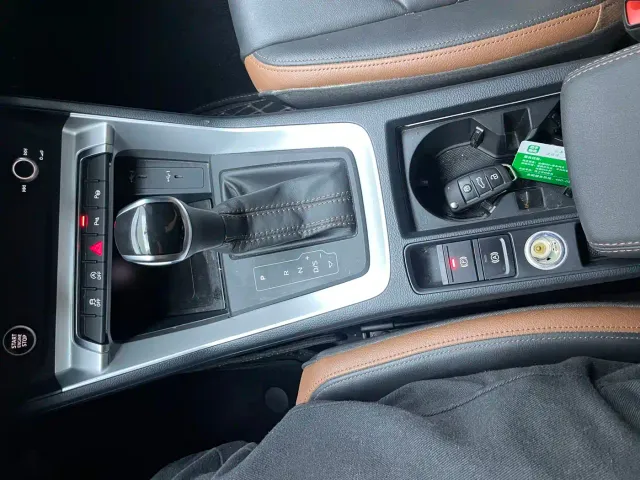 Audi Q3 — Фото автомобиля 10