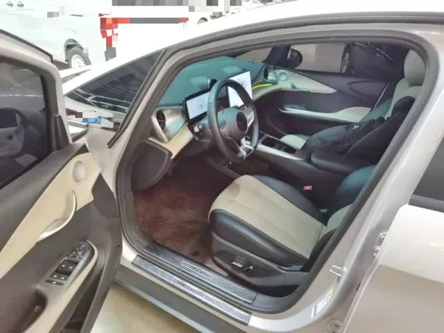 BYD Dolphin — Фото автомобиля 15