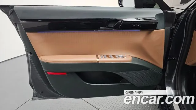 Hyundai Grandeur GN7 — Фото автомобиля 13