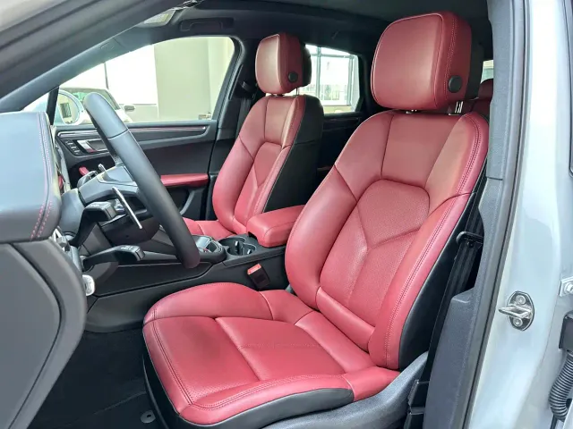 Porsche Macan — Фото автомобиля 11