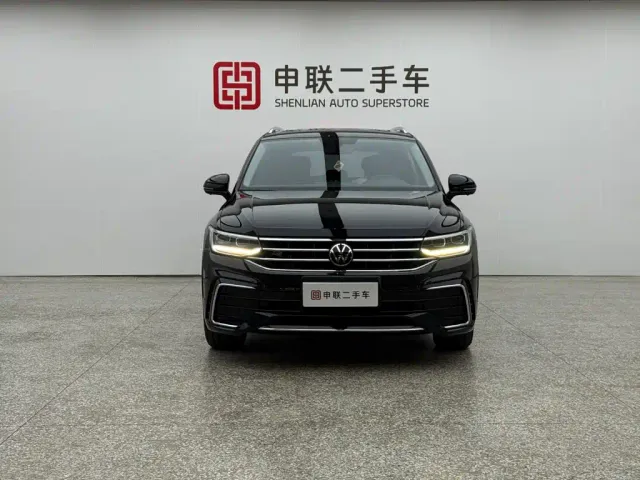 Volkswagen Tiguan L — Фото автомобиля 5