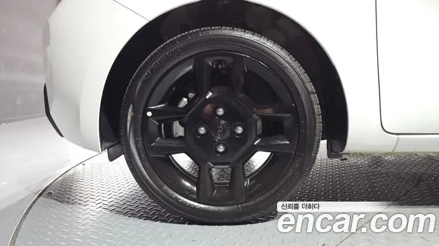 Kia RAY Новый Kia Ray Signature X Line — Фото автомобиля 4