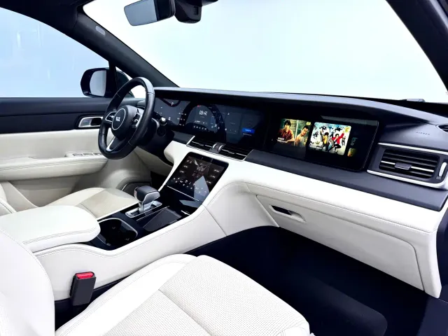 Li Auto ONE — Фото автомобиля 13