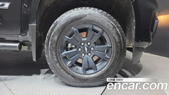 Chevrolet Colorado Real — Фото автомобиля 6
