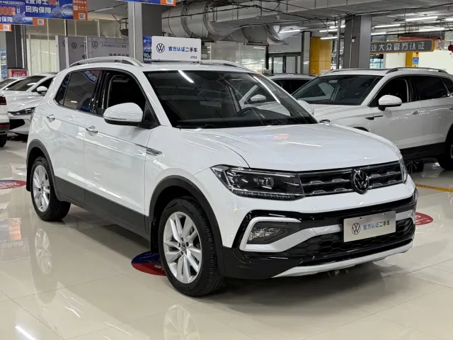 Volkswagen T-Cross — Фото автомобиля 3