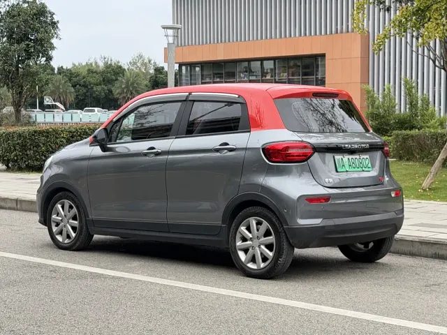 Leapmotor T03 — Фото автомобиля 3