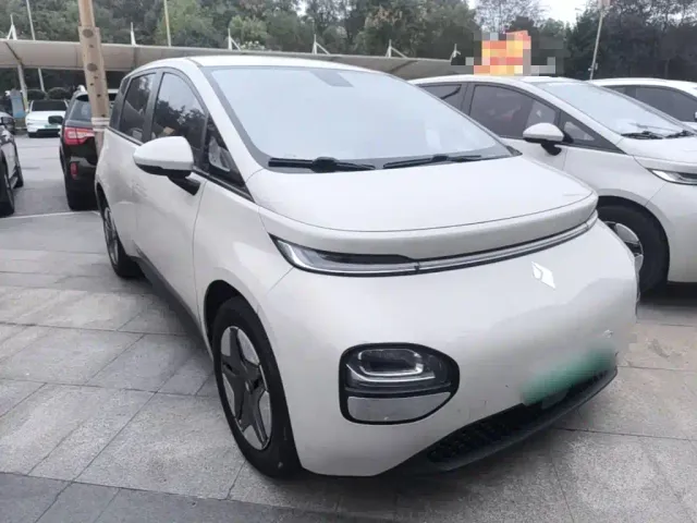 Baojun Cloud — Фото автомобиля 3