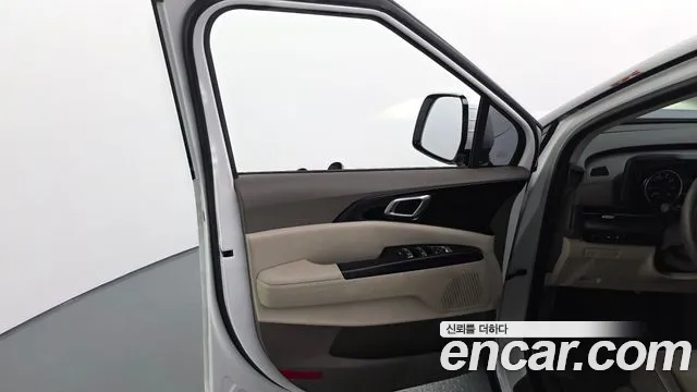Kia Carnival 4th Gen — Фото автомобиля 13