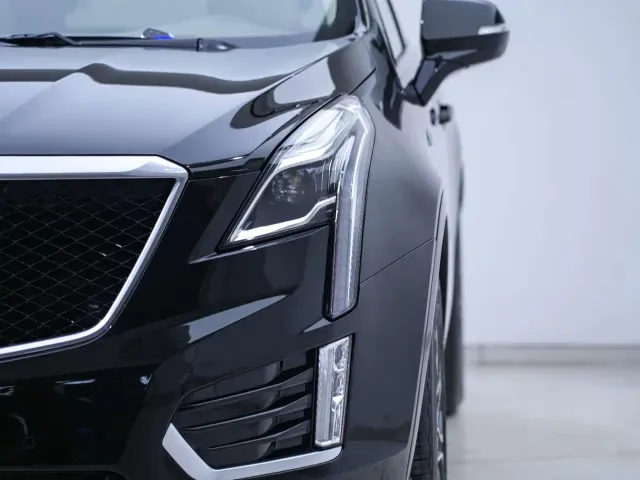 Cadillac XT5 — Фото автомобиля 10