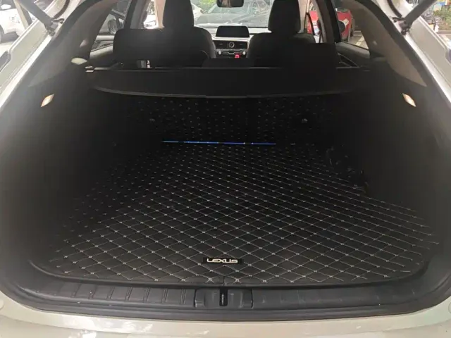 Lexus RX — Фото автомобиля 4