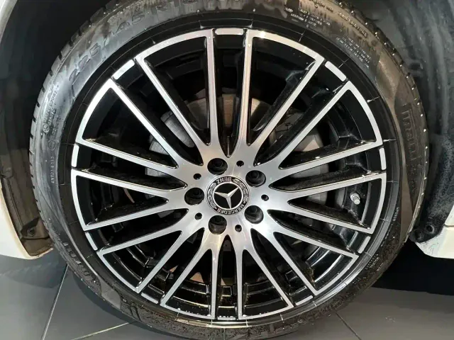Mercedes-Benz C-Class — Фото автомобиля 13