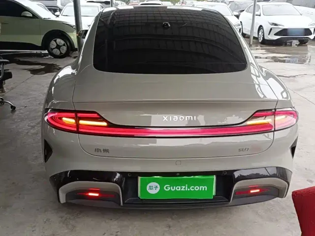 Xiaomi SU7 — Фото автомобиля 5
