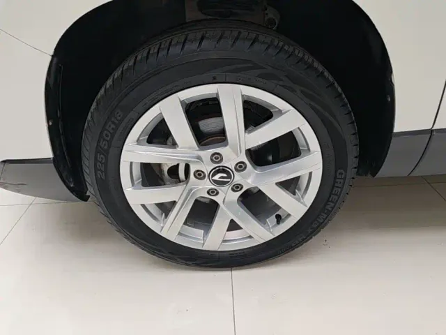 Jetta VS7 — Фото автомобиля 22