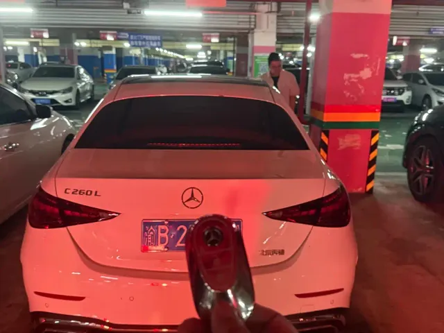 Mercedes-Benz C-Class — Фото автомобиля 4