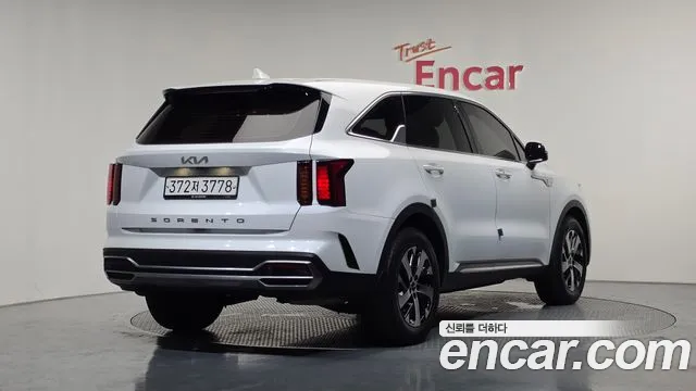 Kia Sorento Sorento 4-е поколение Бензин 2.5T 2WD — Фото автомобиля 2
