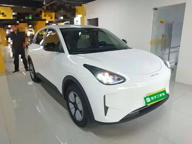 Geely Starry Wish — Фото автомобиля 3