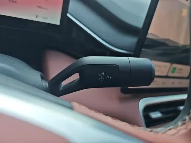 Geely Galaxy L6 — Фото автомобиля 13