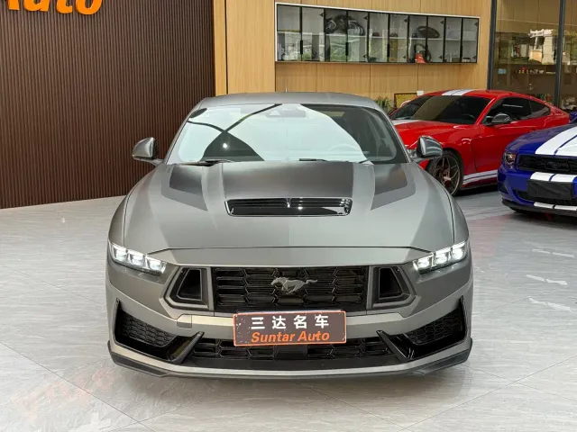 Ford Mustang — Фото автомобиля 2
