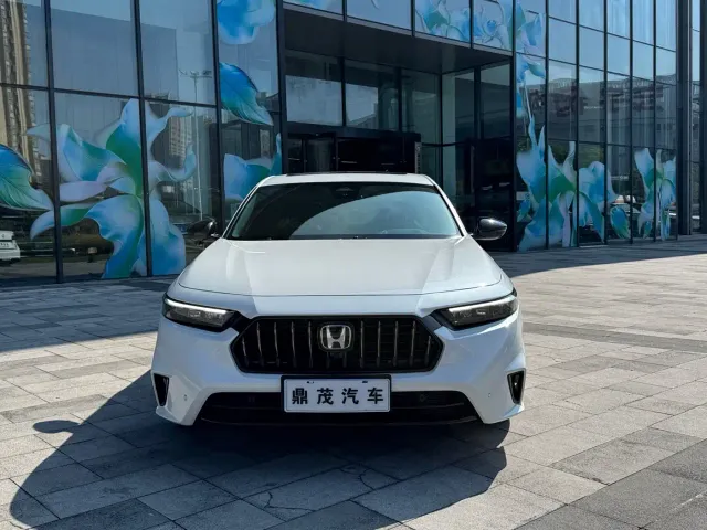Honda Inspire — Фото автомобиля 2