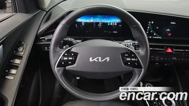 Kia Niro — Фото автомобиля 20