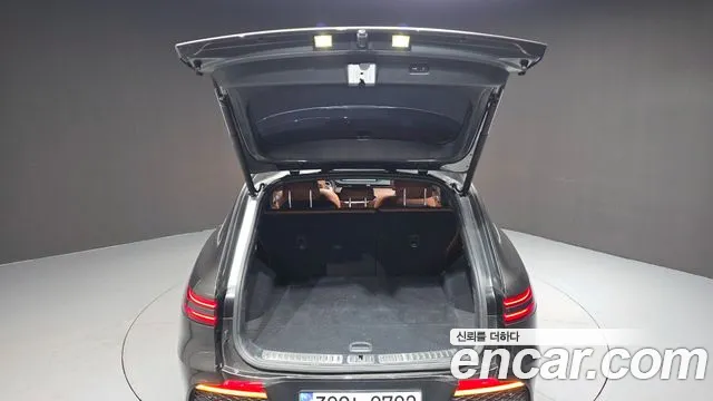 Genesis GV70 2.5T Бензин AWD — Фото автомобиля 17