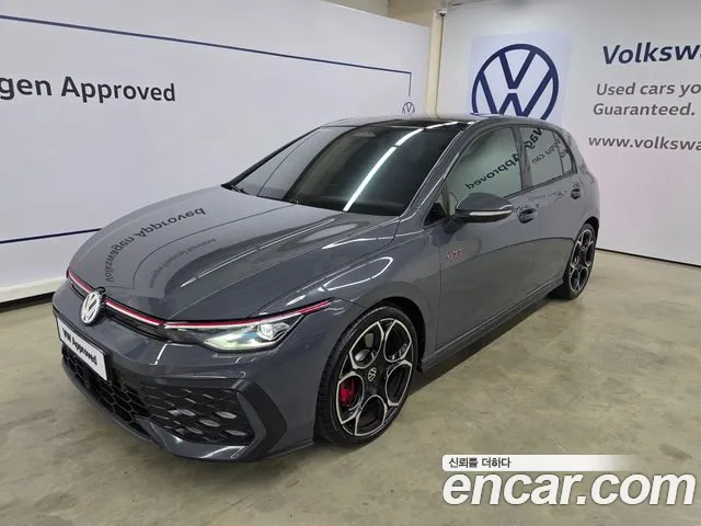 Фотография автомобиля — Volkswagen Golf Generation 8
