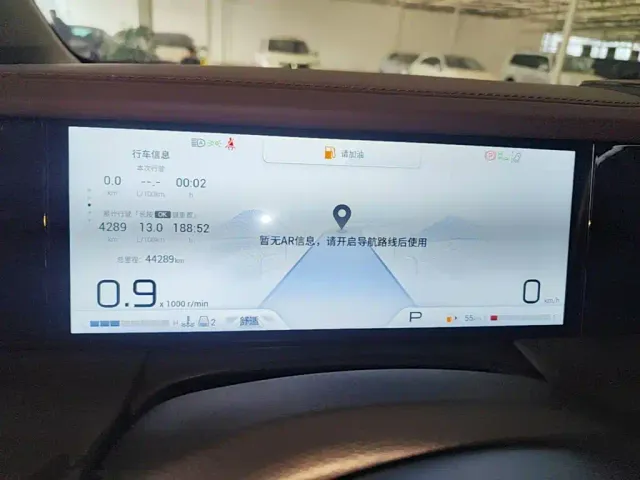 GAC Trumpchi M8 — Фото автомобиля 11