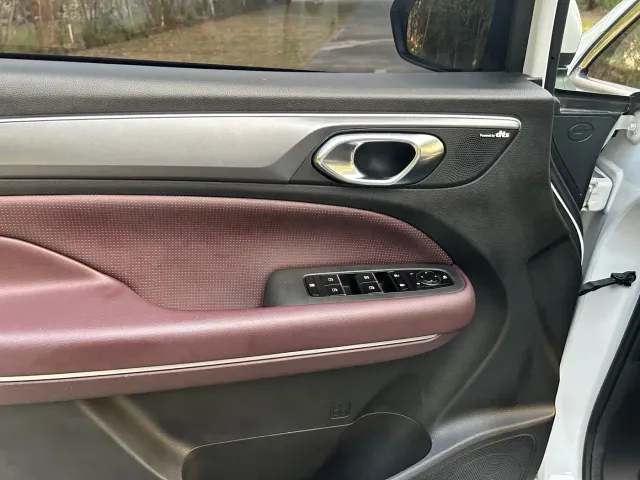 GAC Trumpchi M6 — Фото автомобиля 9