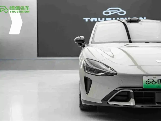 Xiaomi SU7 — Фото автомобиля 8