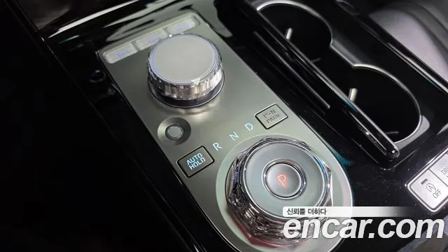 Genesis G80 Бензин 3.5 турбо AWD — Фото автомобиля 9