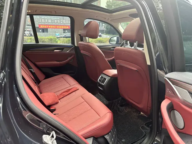 BMW X3 — Фото автомобиля 8