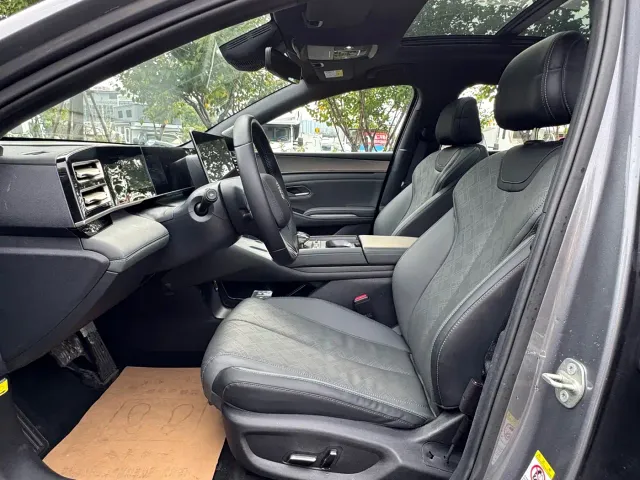 BYD Qin L 2024 DM-i 120KM Excellence Model — Фото автомобиля 11