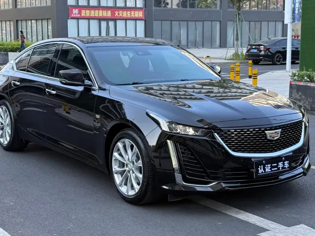 Cadillac CT5 — Фото автомобиля 3