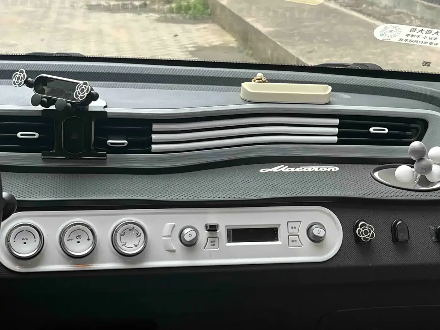 Wuling Motors Hongguang MINIEV 2022 Macaron Premium LFP — Фото автомобиля 4