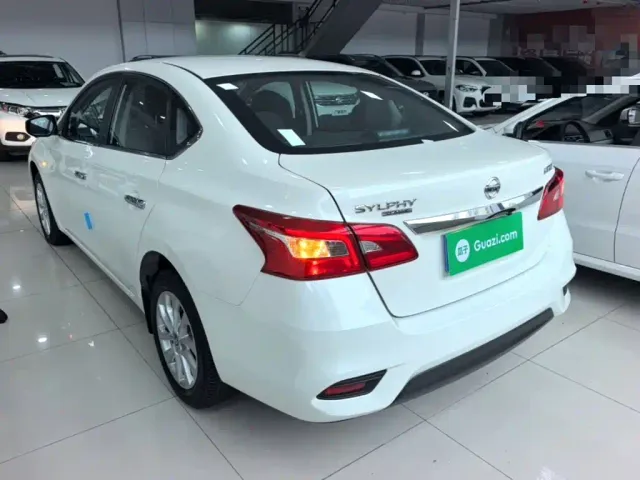 Nissan Sylphy — Фото автомобиля 4