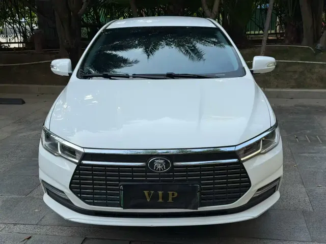 BYD Qin — Фото автомобиля 2