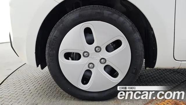 Kia Ray New — Фото автомобиля 5