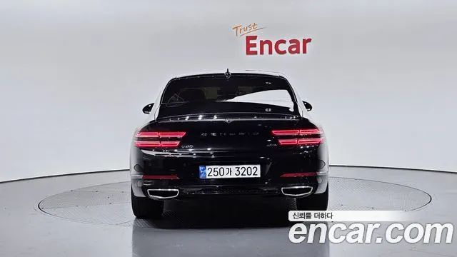 Genesis G80 RG3 — Фото автомобиля 4